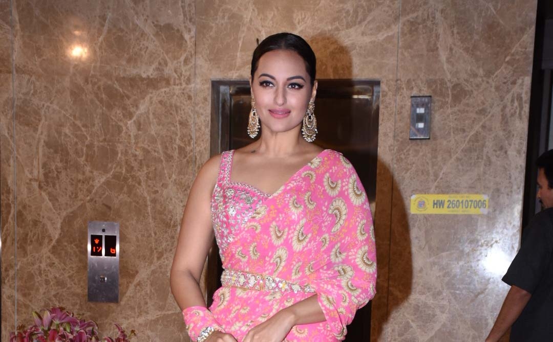 Mumbai: Actress Sonakshi Sinha at filmmaker Ramesh Taurani's Diwali bash in Mumbai on Oct 23, 2019. (Photo: IANS)