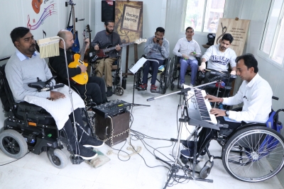 Chandigarh: Flowing Karma performing at Chandigarh Spinal Rehab, Sector 28 on Nov 21, 2019. (Photo: IANS)