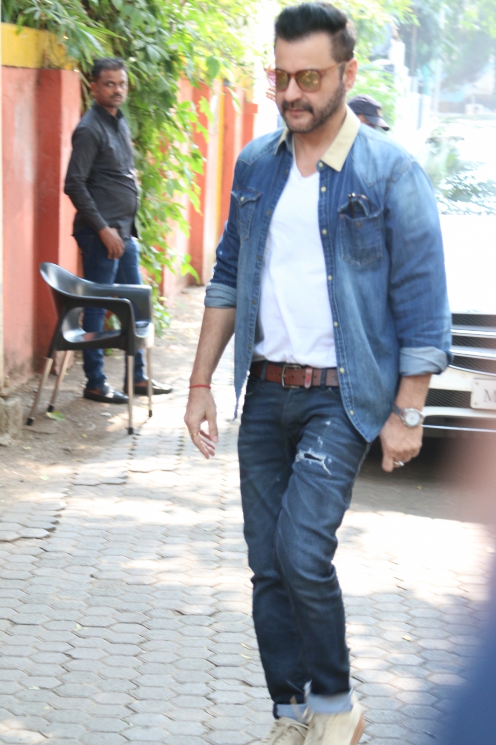 Mumbai: Actor Sanjay Kapoor at the funeral of Shaukat Azmi - veteran actress, wife of renowned Late Urdu poet and lyricist Kaifi Azmi and mother of actress Shabana Azmi - in Mumbai on Nov 23, 2019. (Photo: IANS)