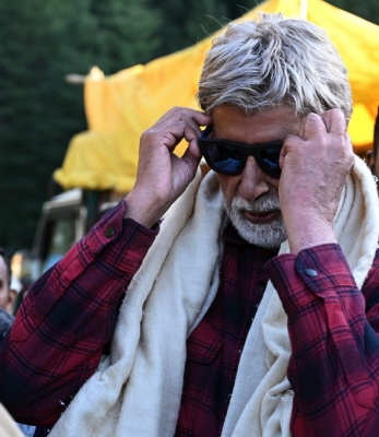 Bollywood veteran Amitabh Bachchan, who has been shooting in Himachal Pradesh for his upcoming movie 