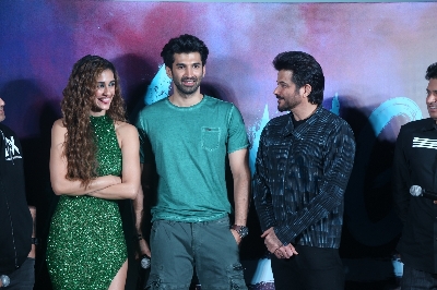 Mumbai: Actors Disha Patani, Aditya Roy Kapoor and Anil Kapoor at the trailer launch of their upcoming film "Malang" in Mumbai on Jan 6, 2020. (Photo: IANS)