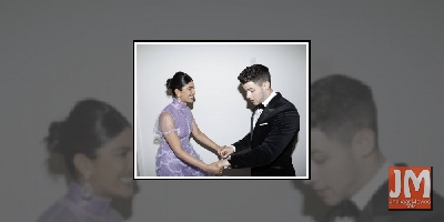 Priyanka Chopra poses with her 'firework' Nick Jonas