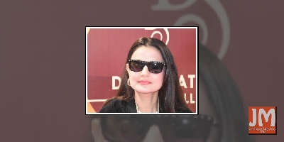 Ameesha Patel celebrates b'day by 'helping India to stay safe'