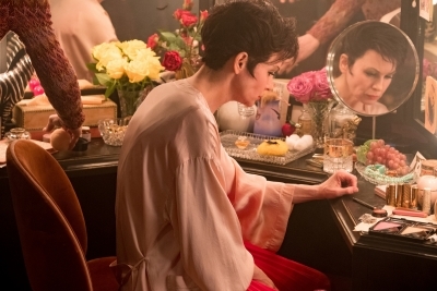 Actress Renee Zellweger says singing for 