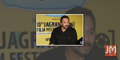 Rohit Shetty welcomes 'videsi cops' in 'desi' style