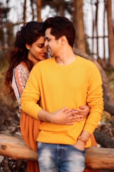 Actors Rupali Bhosle and Ankit Magare.