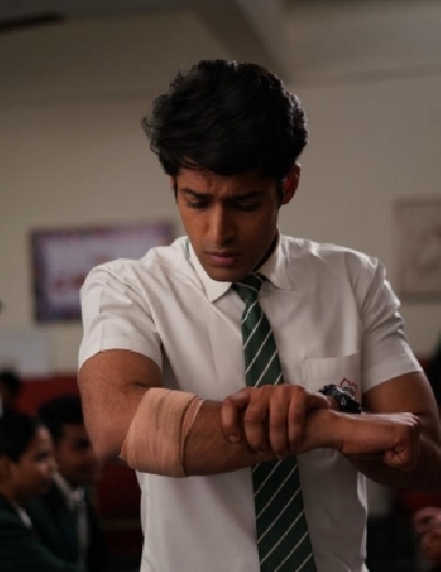 Actor Mohit Kumar recently got injured while shooting for his TV show 