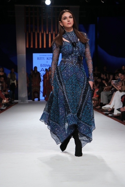 Mumbai: Actress Aditi Rao Hydari walks the ramp in fashion designer Ritu Kumar's creation on Day 3 of the Lakme Fashion Week Summer/Resort 2020, in Mumbai on Feb 13, 2020. (Photo: IANS)