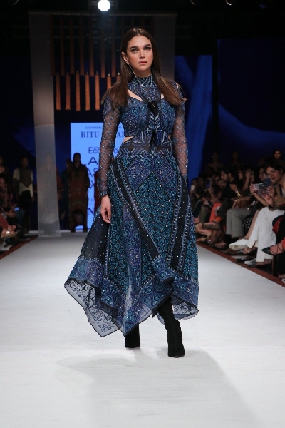 Mumbai: Actress Aditi Rao Hydari walks the ramp in fashion designer Ritu Kumar's creation on Day 3 of the Lakme Fashion Week Summer/Resort 2020, in Mumbai on Feb 13, 2020. (Photo: IANS)