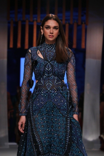 Mumbai: Actress Aditi Rao Hydari walks the ramp in fashion designer Ritu Kumar's creation on Day 3 of the Lakme Fashion Week Summer/Resort 2020, in Mumbai on Feb 13, 2020. (Photo: IANS)