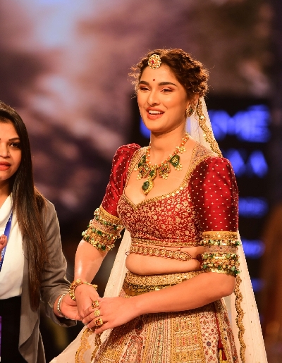 Mumbai: Actress Saiee Manjrekar showcases the creation of the label Jiviva by designers JigVijay & Varsha on Day 4 of the Lakme Fashion Week Summer/Resort 2020, in Mumbai on Feb 14, 2020. (Photo: IANS)