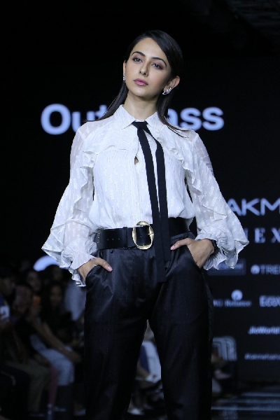 Mumbai: Actress Rakul Preet Singh showcases the creation of Ajio on Day 2 of the Lakme Fashion Week Summer/Resort 2020, in Mumbai on Feb 12, 2020. (Photo: IANS)