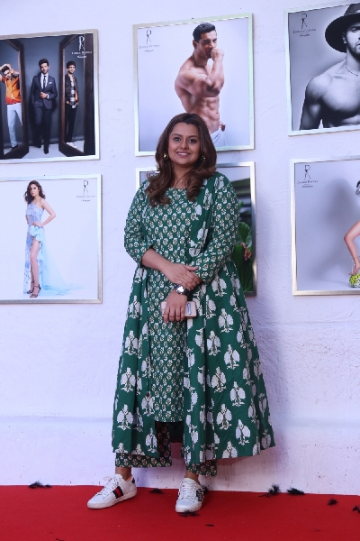 Mumbai: Filmmaker Deepshika Deshmukh at fashion photographer Dabboo Ratnani's calendar launch in Mumbai on Feb 17, 2020. (Photo: IANS)