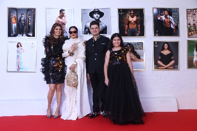 Mumbai: Fashion photographer Dabboo Ratnani with actress Rekha and his wife Manisha D Ratnani and daughter Myrah Ratnani at his calendar launch in Mumbai on Feb 17, 2020. (Photo: IANS)