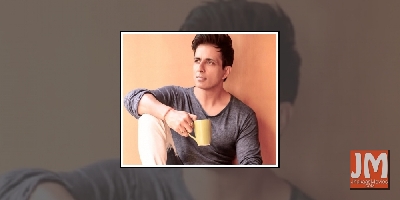 People requesting Sonu Sood on social media to help them reach home