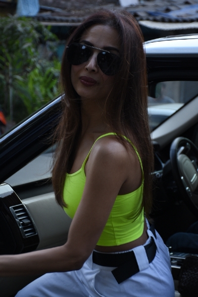 Mumbai: Actress Malaika Arora seen at a Bandra salon in Mumbai on March 2, 2020. (Photo: IANS)