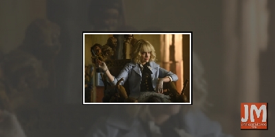 Rachel Skarsten: Sometimes it's fun to go bonkers