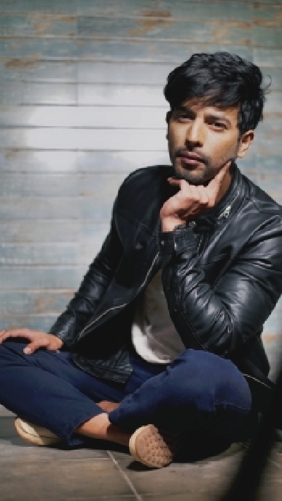 Sehban Azim.