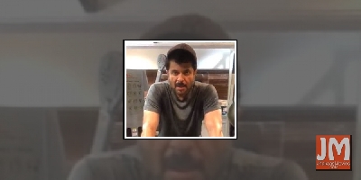 Lockdown diaries: Anil Kapoor and  wife hone carrom skills