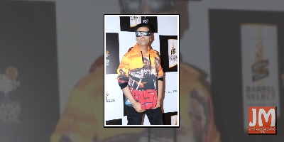 KJo's kids suggest he should dress 'simple' (Lead)