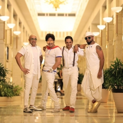 A Band of Boys creates history by a live recording from home.