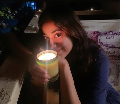 B-Town switches off and lights up to thank Corona Warriors.