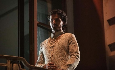 How Priyanshu Painyuli nailed the mafia look in 'Extraction'.