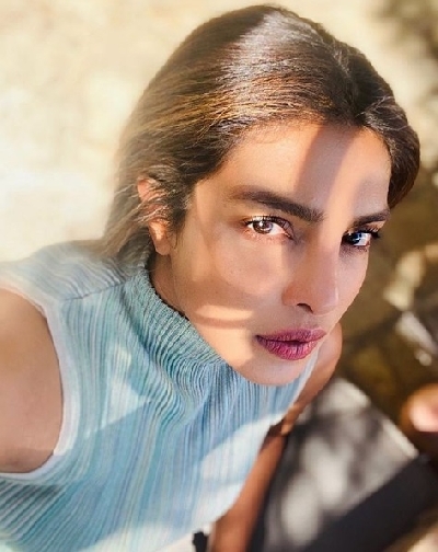 Priyanka Chopra: Hang in there world.