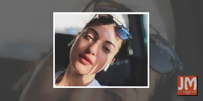 Sonakshi posts 'Sunday selfie' as she doesn't know 'what day it is'