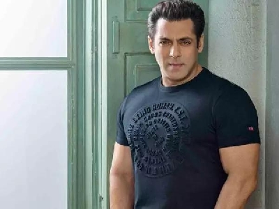 Salman Khan's friends from the film industry said this about his fans.