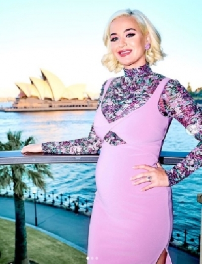 Pregnant Katy Perry misses drinking.