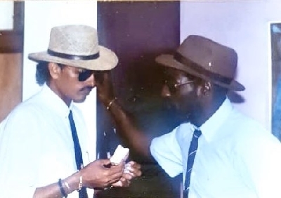 Brothers in arms: Shastri posts old pics with Richards & Marshall