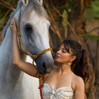 The unseen photos from recent shoot of Jacqueline Fernandez for a major magazine will make you go gaga over!.