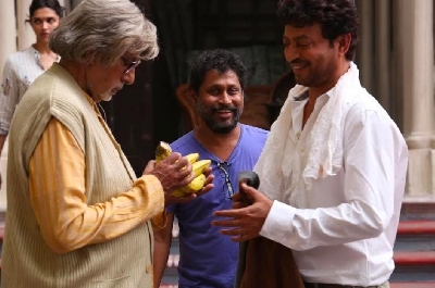 Big B remembers Sridevi, Irrfan.