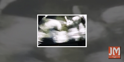 Did Katy Perry's unborn daughter just give her the finger?