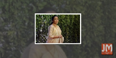 Over 200 singers join hands for one song