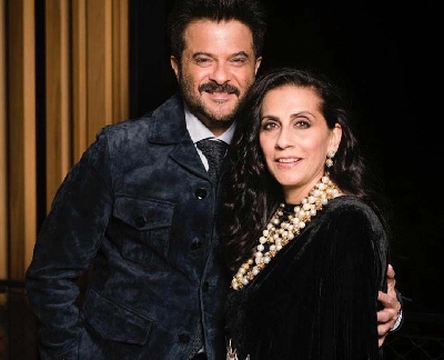 Sonam wishes parents Anil, Sunita Kapoor on their 36th anniversary.