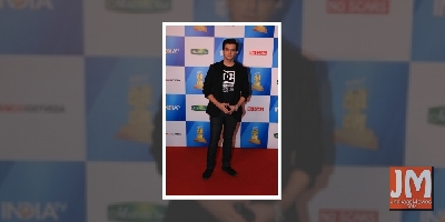 TV Star Mohsin Khan's fans surprise him with sweets, treats