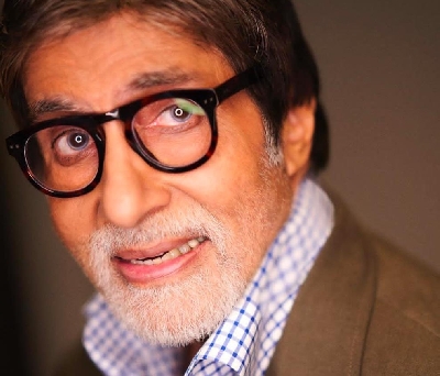 'Clueless' Big B gets update on Chris Nolan's 'Tenet' from Sujoy Ghosh.