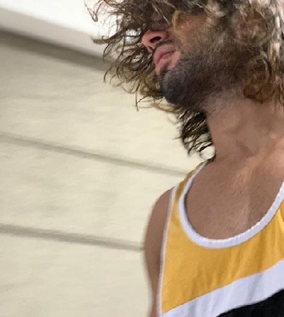 Vijay Deverakonda is a 'hot mess' in new pic.