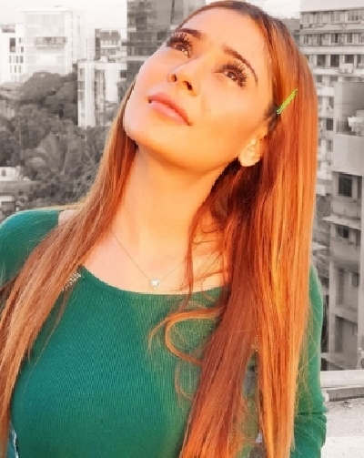 Actress Sara Khan.