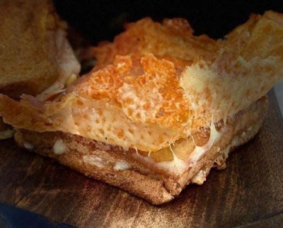 Kriti gorges on cheese sandwich by her 