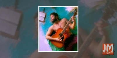 Siddhant Chaturvedi calls himself a 'bomb'