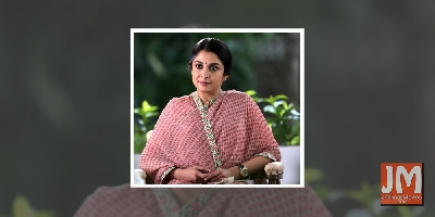 Police seize liquor bottles from actor Ramya Krishnan car