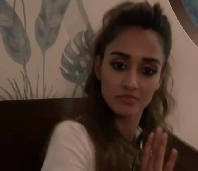 Tiger Shroff's birthday wish for 'rockstar' Disha Patani.