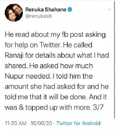 Renuka Shahane thanks Akshay Kumar.