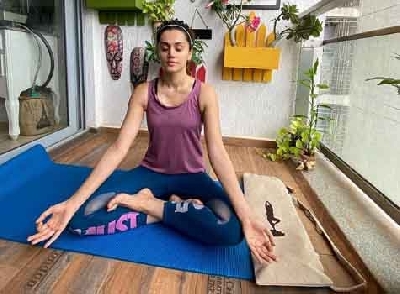B-Town embraces asanas on International Yoga Day.