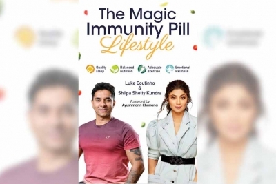 Shilpa Shetty co-authors digital book on emotional wellness.
