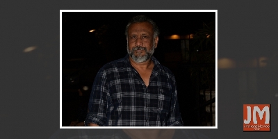 Anubhav Sinha takes vaccine for COVID-19 prevention