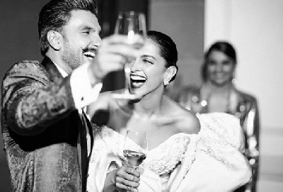 Deepika calls hubby Ranveer centre of her universe.